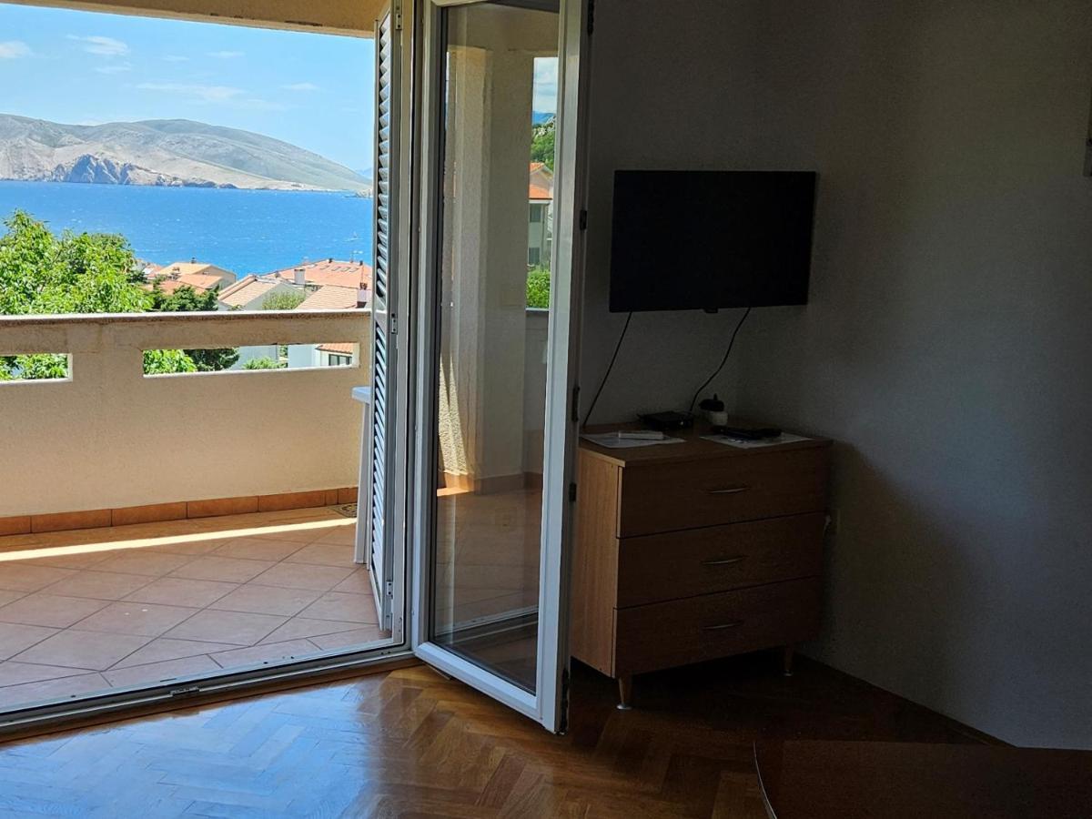 Apartments Trojak Baška Exteriör bild